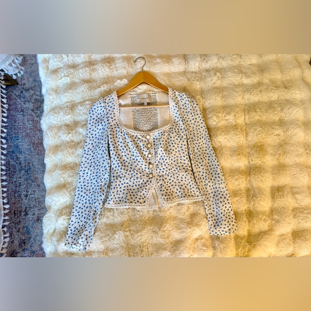 Reformation Cream Floral Button-Front Blouse with Blue Print - Picture 6 of 16